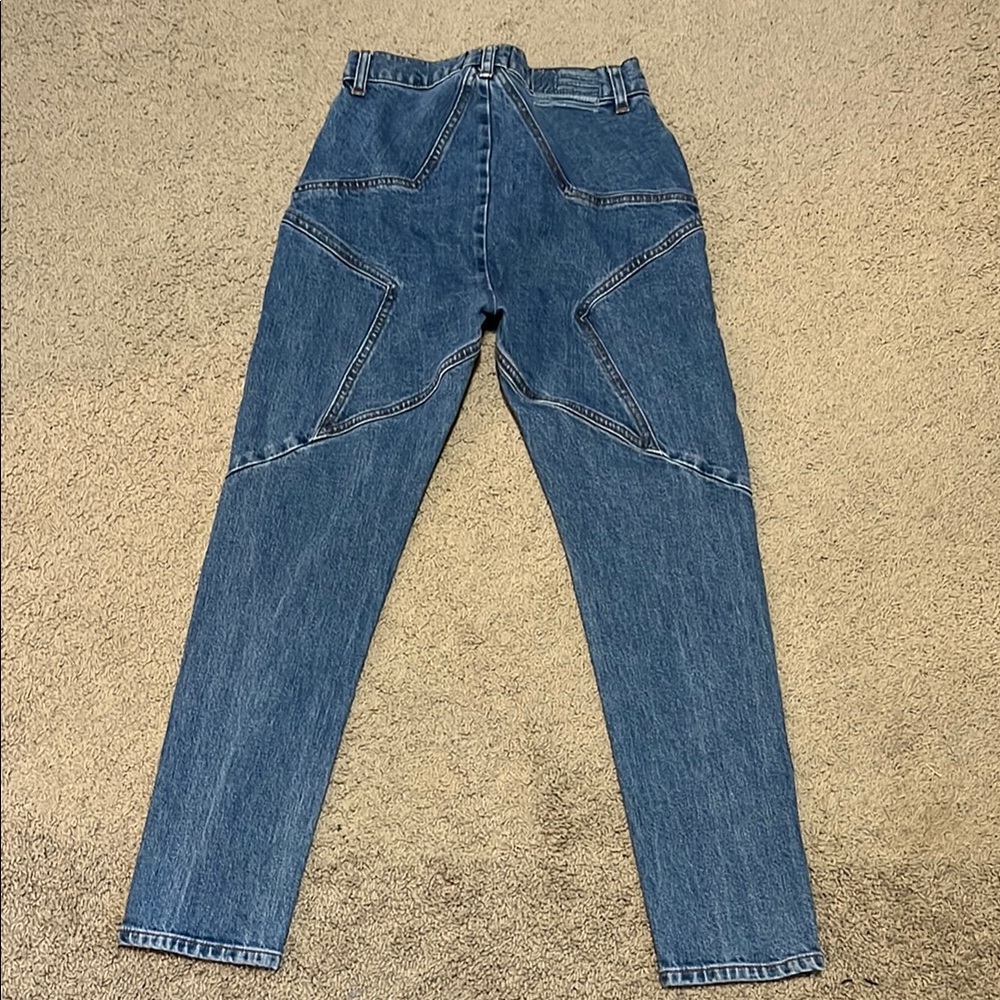 REVICE NWOT Blue Star Cropped Jeans